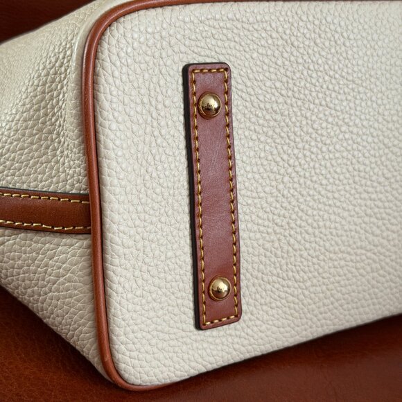 Dooney & Bourke Cream Leather Pebble Grain Handle Tote Bag + Matching Wallet - Picture 8 of 15